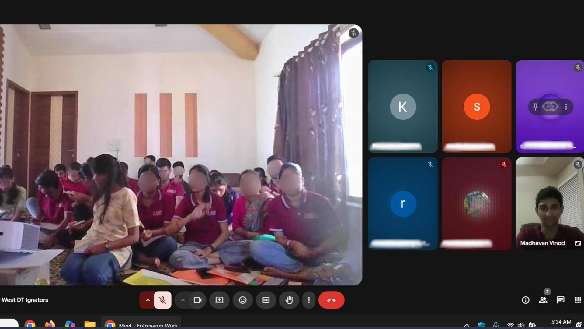Students in classroom participating in Agastya virtual workshop